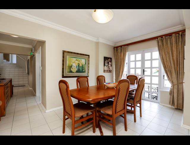 4 BEDROOM HOUSE FOR SALE IN LA LUCIA